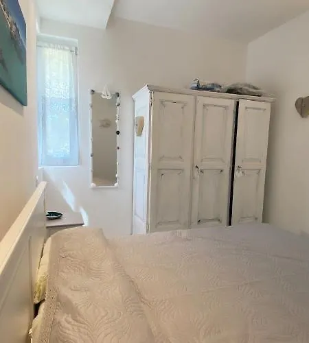 House Rebe Apartament Golfo Aranci